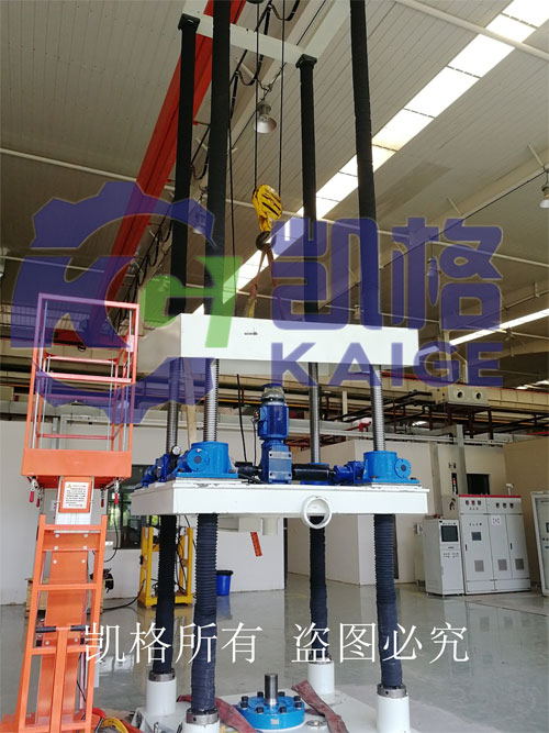 中航飛機(jī)起落架液壓缸測試實(shí)驗(yàn)臺